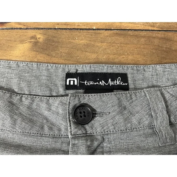 Travis Mathew Men's Gray Palm Tree Golf Shorts Size 38 - Picture 2 of 13